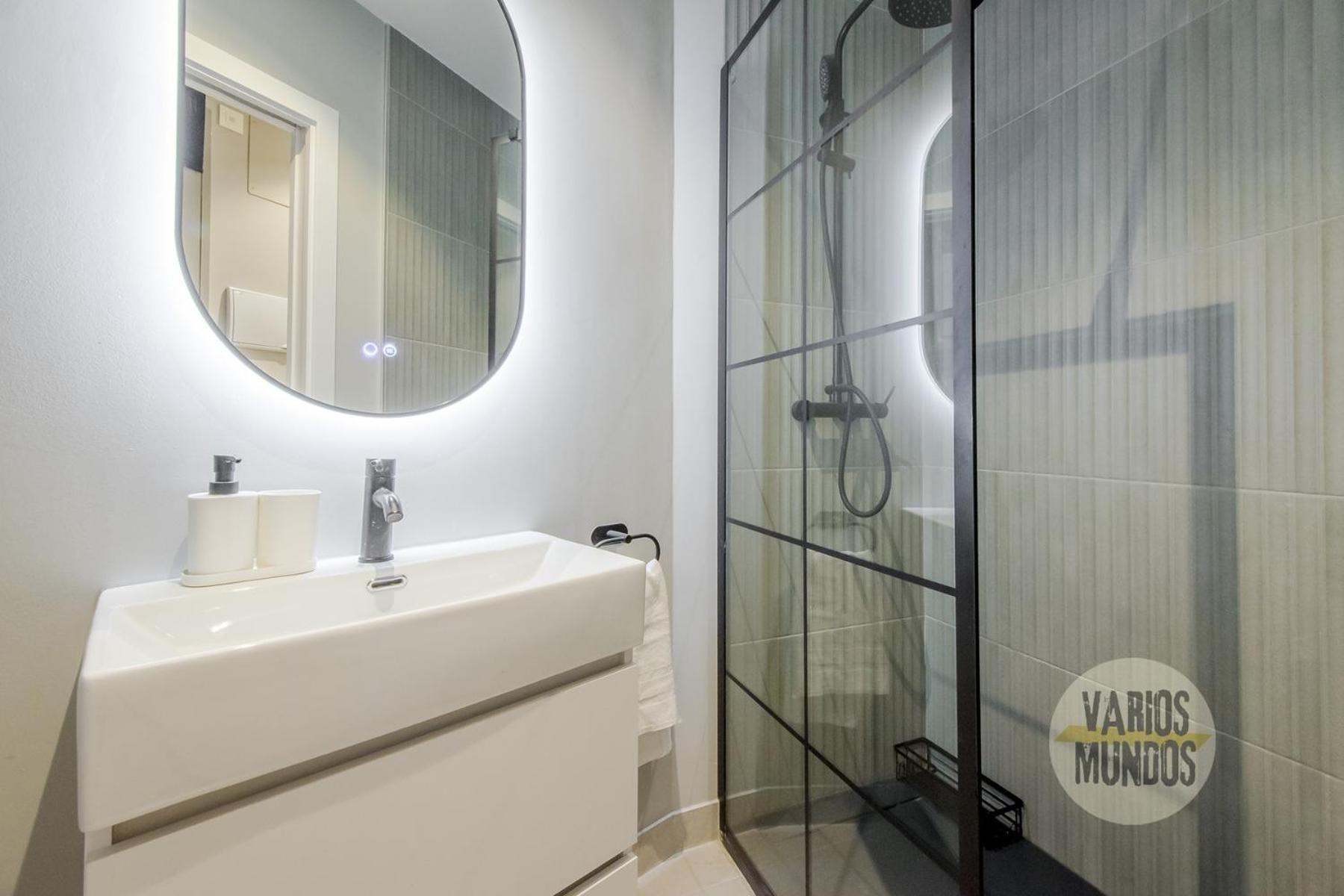 Urban And Central Apt 5Pax En Calle Silva-Gran Via E2 Madrid Bagian luar foto