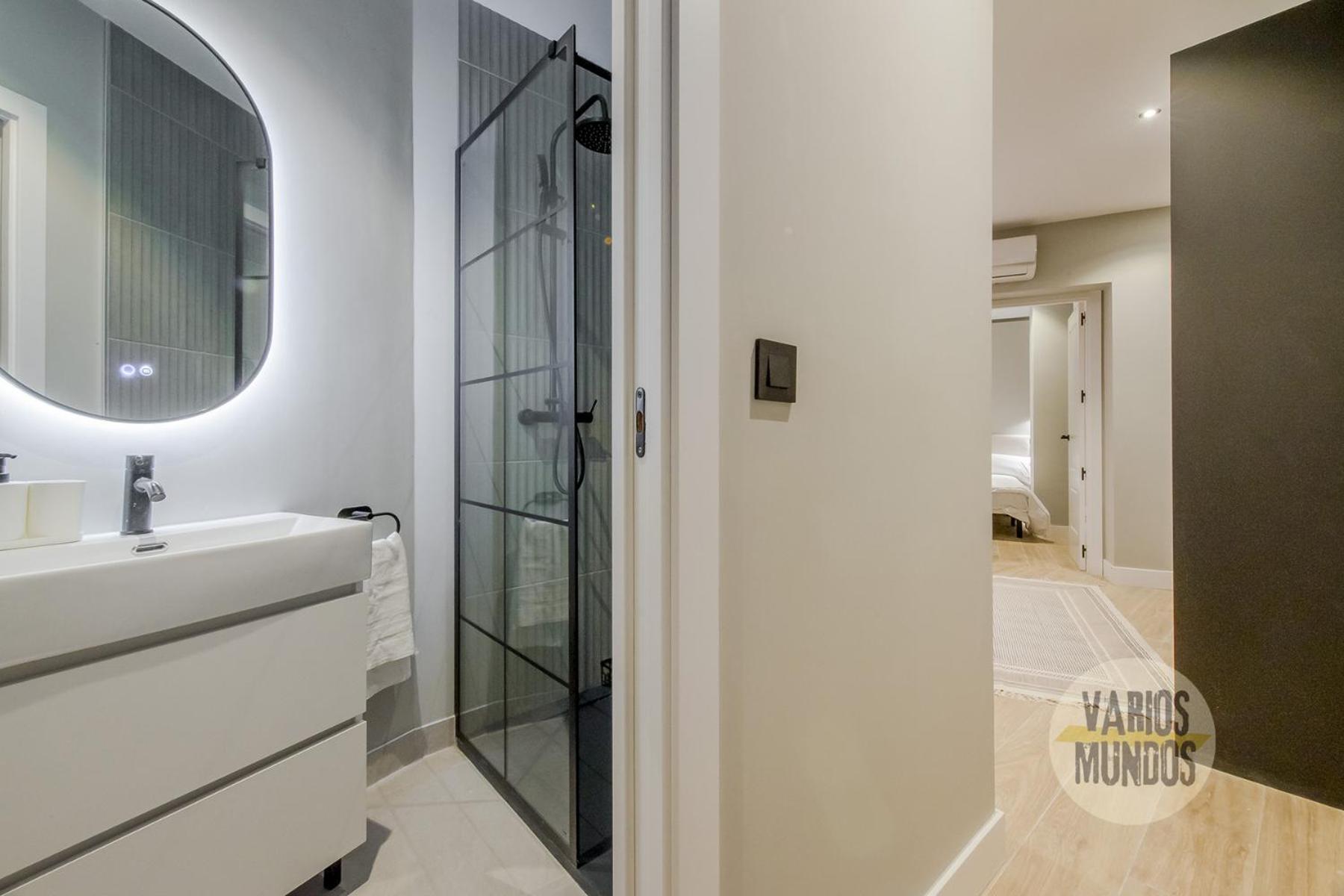 Urban And Central Apt 5Pax En Calle Silva-Gran Via E2 Madrid Bagian luar foto